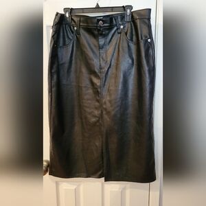 Universal Thread Faux Leathet Black Pencil Skirt